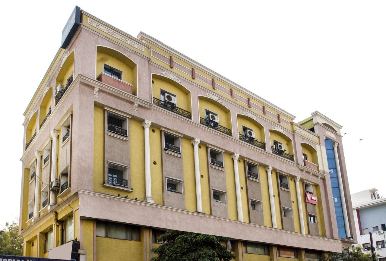 Balaji Residency Hotel Hyderabad Exterior photo